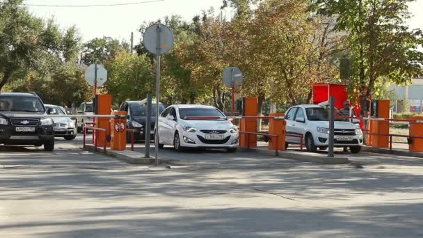 Volgograd Fédération Russie Septembre 2015 Barrière Sécurité Automatique Parking — Video