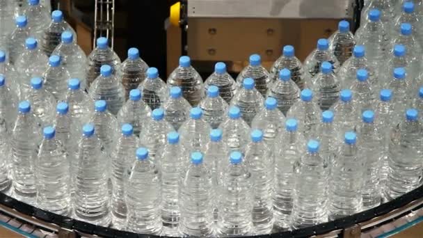 Industria Del Transportador Botellas Agua — Vídeos de Stock