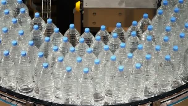 Industria Del Transportador Botellas Agua — Vídeos de Stock