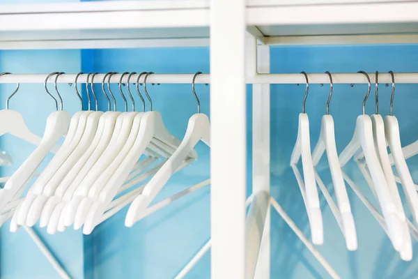 White Hangers Empty Wardrobe — Stock Photo, Image