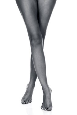 Beyaz arka planda, izole kadın bacakları