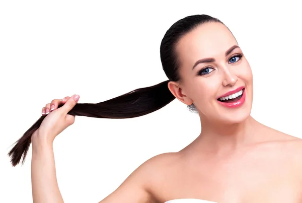 Menina Bonita Sorridente Com Cabelo Marrom Escuro Longo Bonito Isolado — Fotografia de Stock