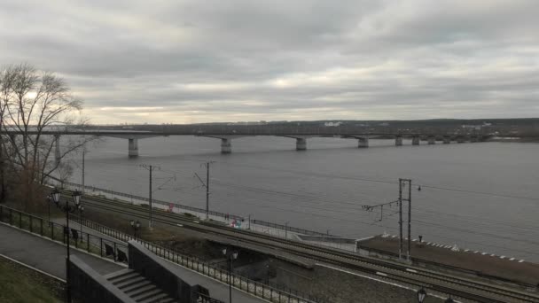 Brug Kama Rivier Perm Rusland — Stockvideo