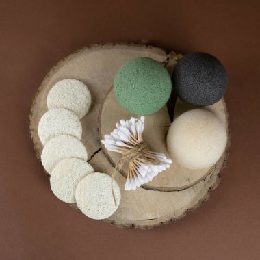 Yüz ve vücut bakımı için konjac doğal süngerler