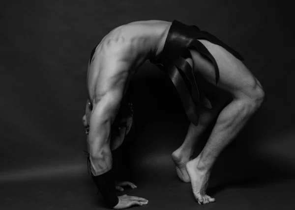 Modelo Masculino Musculado Suíte Guerreiros — Fotografia de Stock