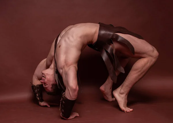 Modelo Masculino Musculado Suíte Guerreiros — Fotografia de Stock