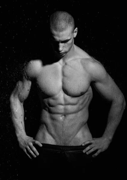 Muscled Male Model Posing Studio — Stock Photo, Image