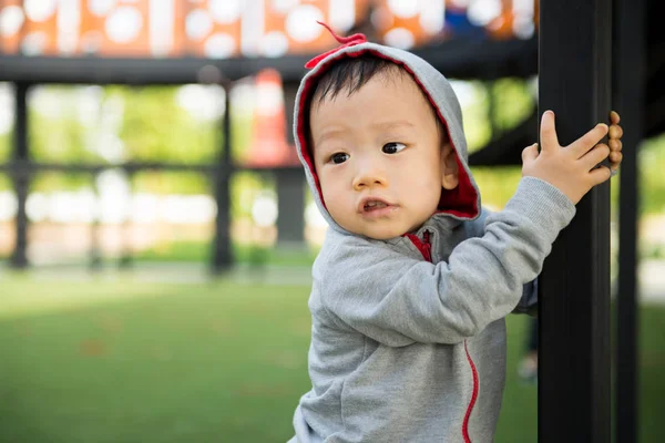 Ázsiai baby kisfiú portréja — Stock Fotó