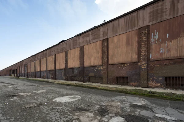 Alte verlassene lagerhalle in detroit michigan — Stockfoto