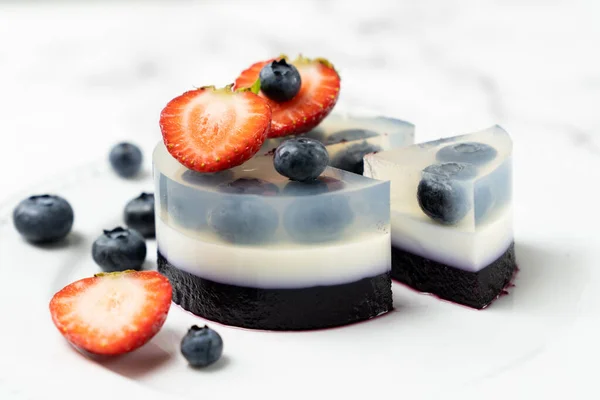 Agar di mirtillo o gelatina dessert — Foto Stock