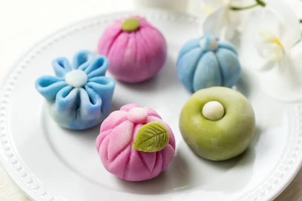 Geleneksel Japon pastası wagashi — Stok fotoğraf