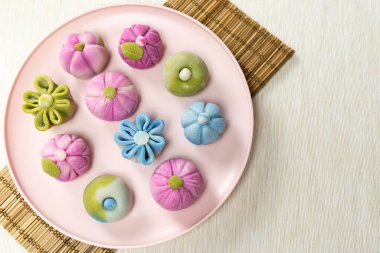 Geleneksel Japon pastası wagashi