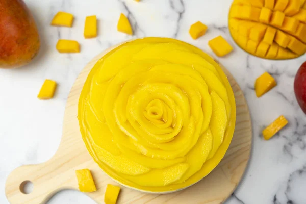 No hornear pastel de queso mango — Foto de Stock