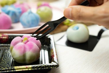 Geleneksel Japon pastası wagashi