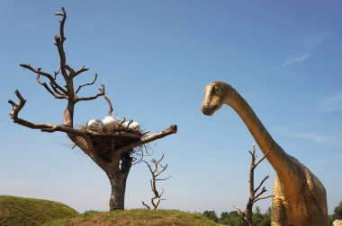 Leba, Polonya - 05 Temmuz 2012: Model dinozor Jurassic Park.