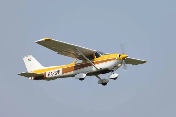 Pequenas aeronaves Cessna 172 — Fotografia de Stock