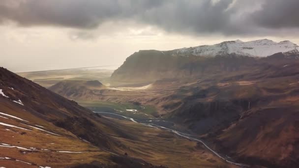 Эпический ландшафт Исландии — стоковое видео