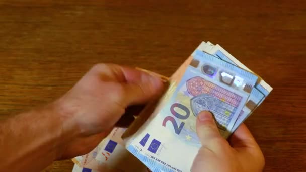 Geld, euro-bankbiljetten tellen — Stockvideo