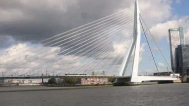 Rotterdam su