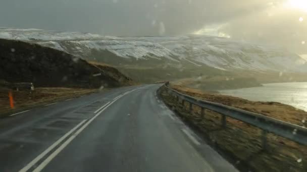 Autofahren in Island, Schnee — Stockvideo