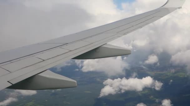 Vliegen in een vliegtuig — Stockvideo