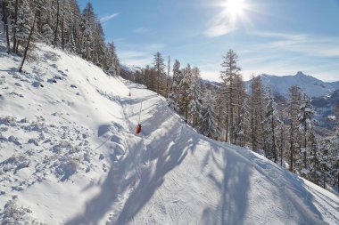 dağlarda Kayak pistleri