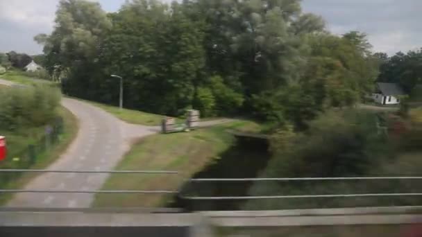 Uitzicht op het raam van treinreis — Stockvideo