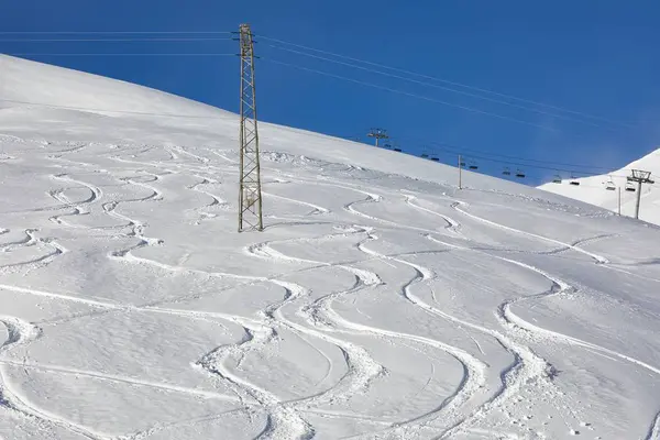 Skipiste met frisse bochten — Stockfoto