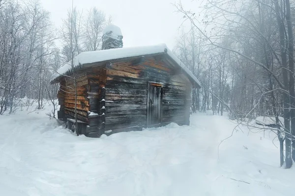 Winter Snowy Landscape with Log Cabin — Stock Photo, Image