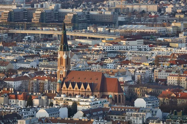 Viyana alacakaranlıkta görünümü — Stok fotoğraf