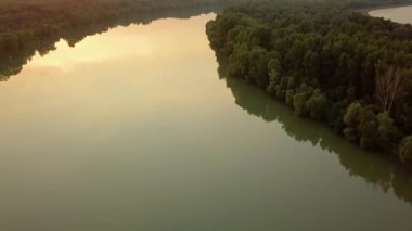 Tuna Nehri manzarası