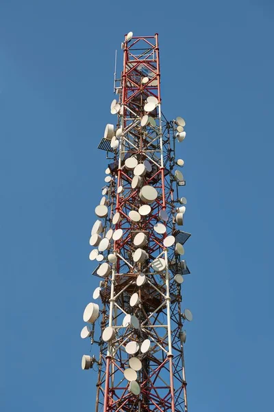 Dettaglio torre trasmettitore — Foto Stock