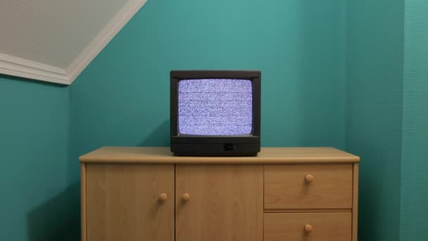 Stary telewizor, brak sygnału. — Wideo stockowe