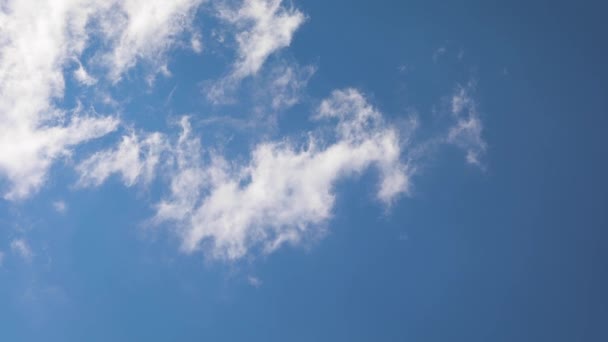 Wolken bewegen sich in Echtzeit — Stockvideo