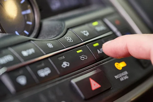 Air conditioning turning on — Stock Photo, Image