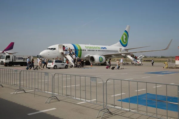 Aviones Transavia en un aeropuerto —  Fotos de Stock