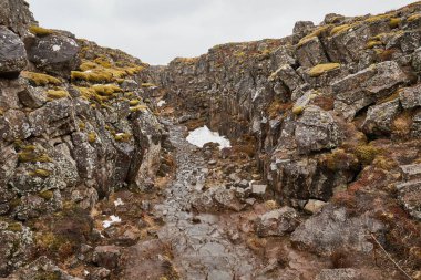 Kayalık arazi, İzlanda'daki Thingvellir yatay