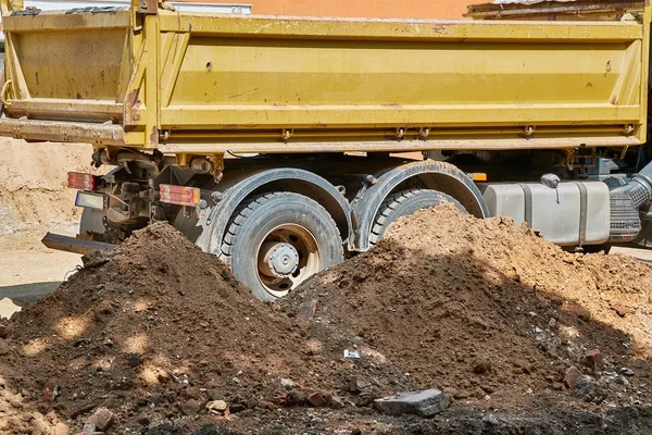 Truck at construction site — Stock Photo, Image
