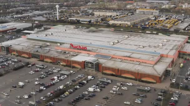Centro comercial Vista aérea, Auchan — Vídeos de Stock