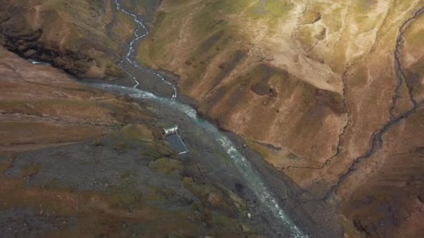 Piscina geotérmica islandesa — Vídeo de Stock