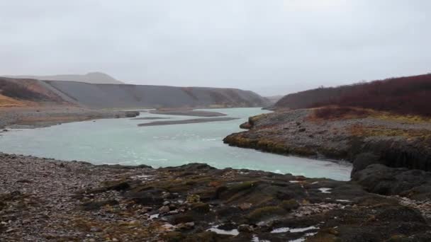 Вождение в Исландии — стоковое видео