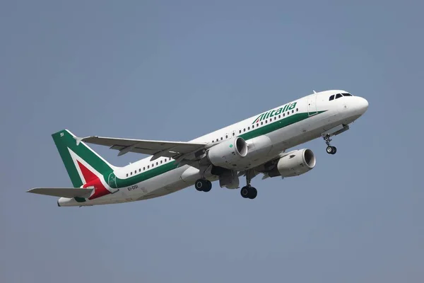 Aircraft of Alitalia — Stock Photo, Image