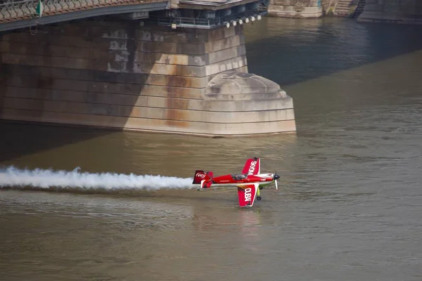 Aerobatics show i Budapest — Stockfoto