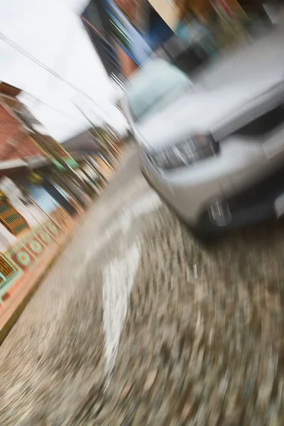 Kecelakaan mobil di persimpangan jalan yang ceroboh — Stok Foto