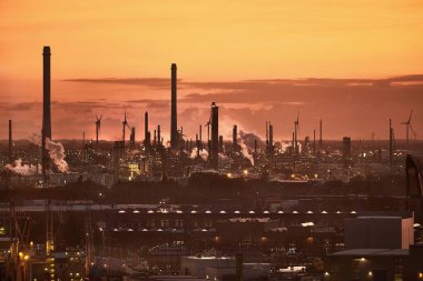 Dramatik Endüstriyel Manzara