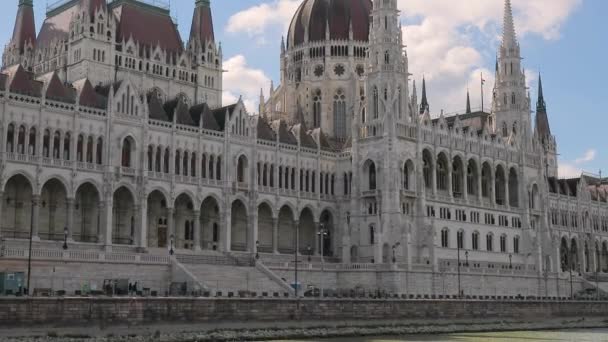 Здание парламента Будапешта — стоковое видео
