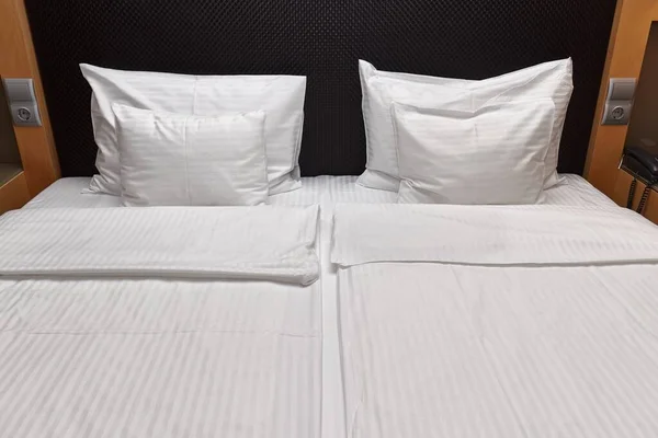 Hotel bed closeup — Stock Photo, Image