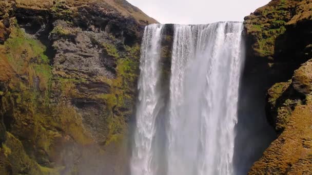 Wasserfall in Island — Stockvideo