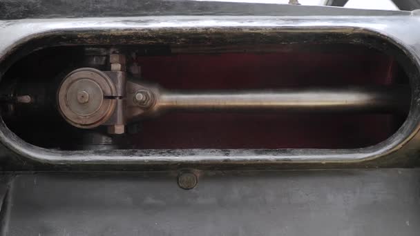 旧蒸汽机工作 — 图库视频影像