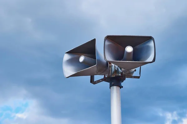Loudspeakers on a mast — Stock Photo, Image